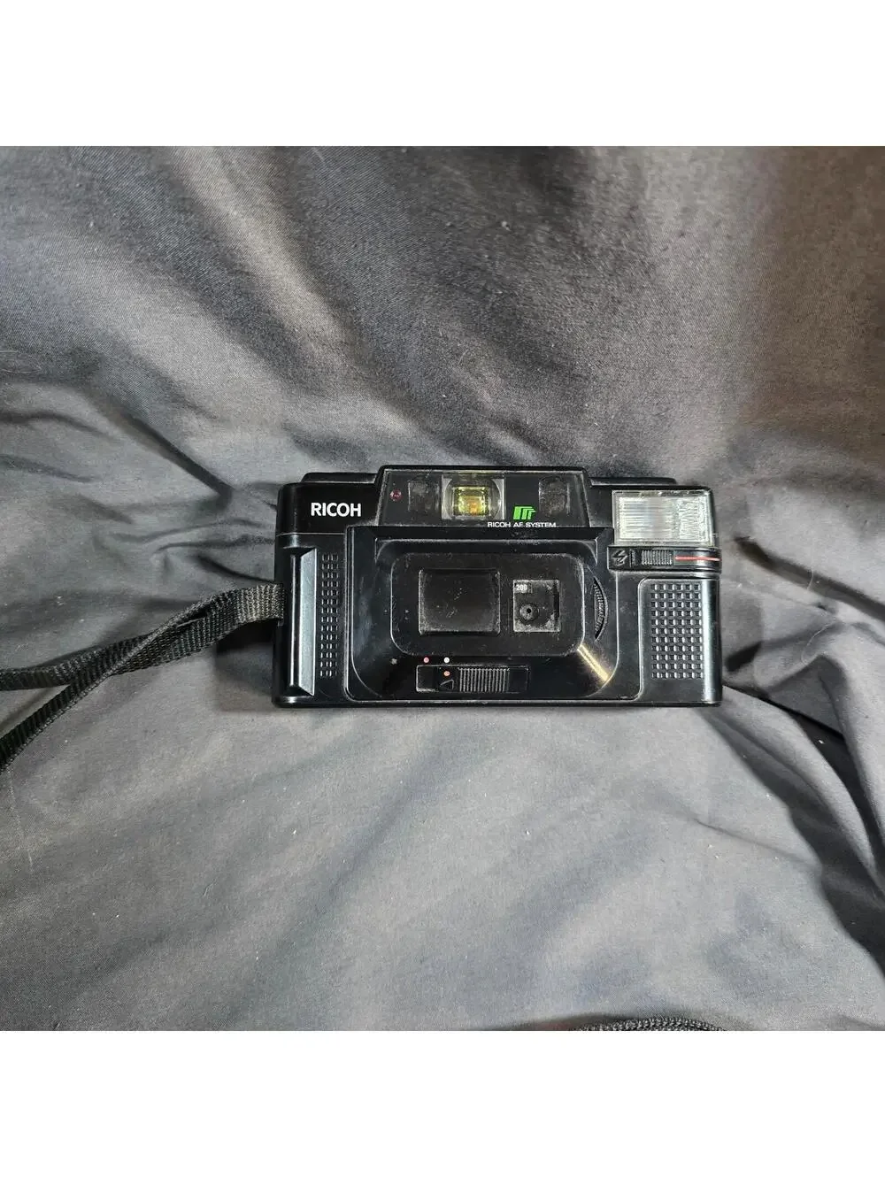Ricoh FF-3 AF Black Point & Shoot 35mm Film Camera Tested